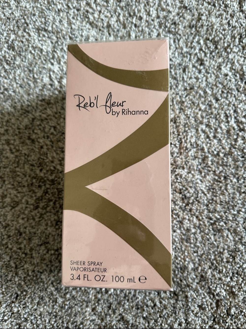 Reb'l Fleur by Rihanna
